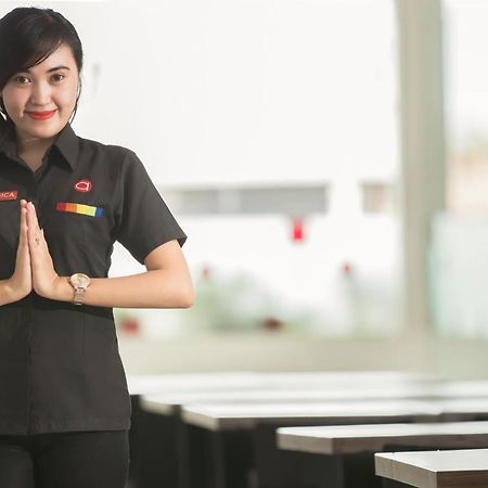 Amaris Hotel Bengkulu Exterior foto